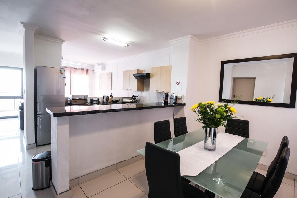 Prestige Apartments Sandton At Westpoint Johannesburg Kamer foto