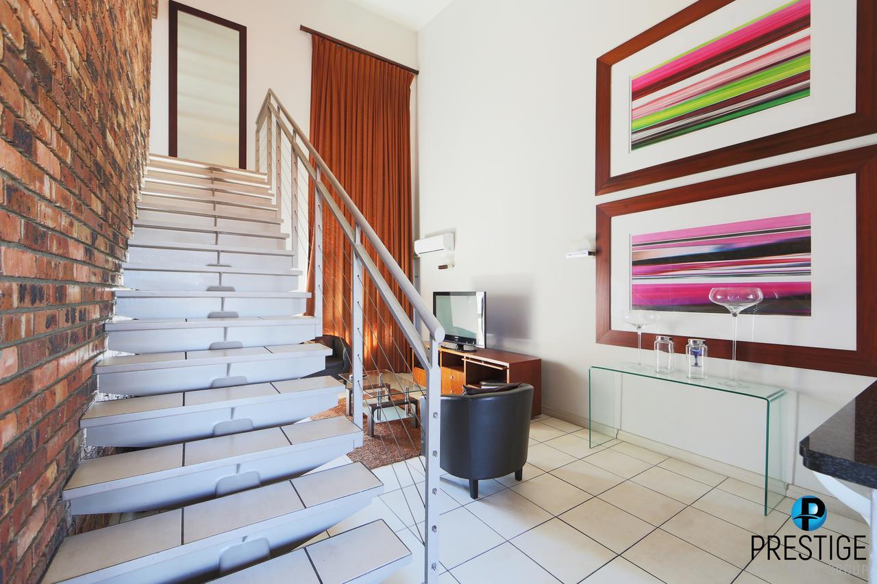 Prestige Apartments Sandton At Westpoint Johannesburg Buitenkant foto