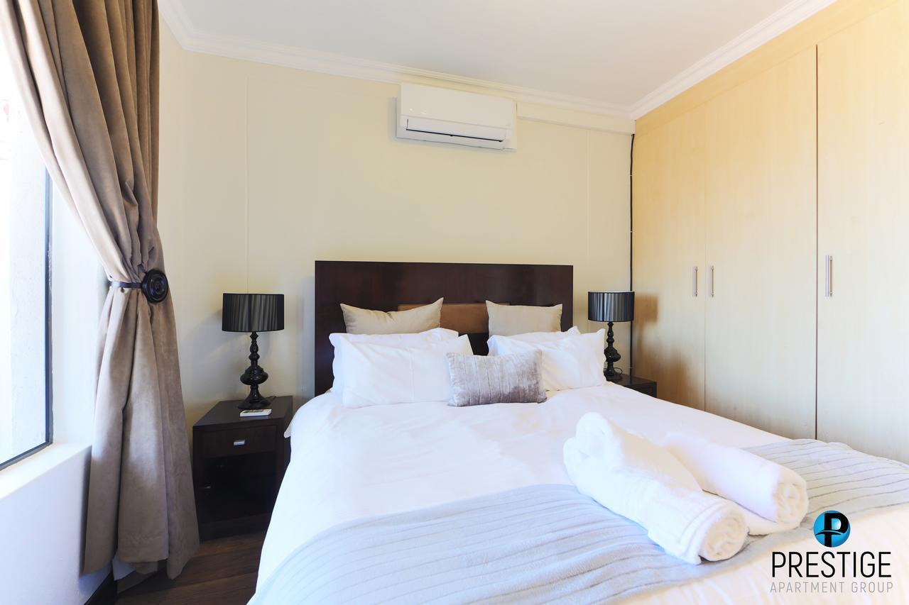 Prestige Apartments Sandton At Westpoint Johannesburg Buitenkant foto