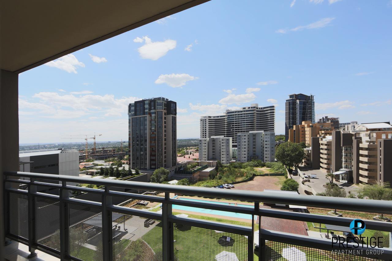 Prestige Apartments Sandton At Westpoint Johannesburg Buitenkant foto