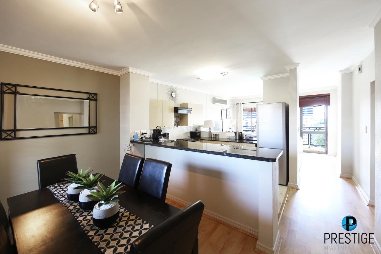 Prestige Apartments Sandton At Westpoint Johannesburg Buitenkant foto