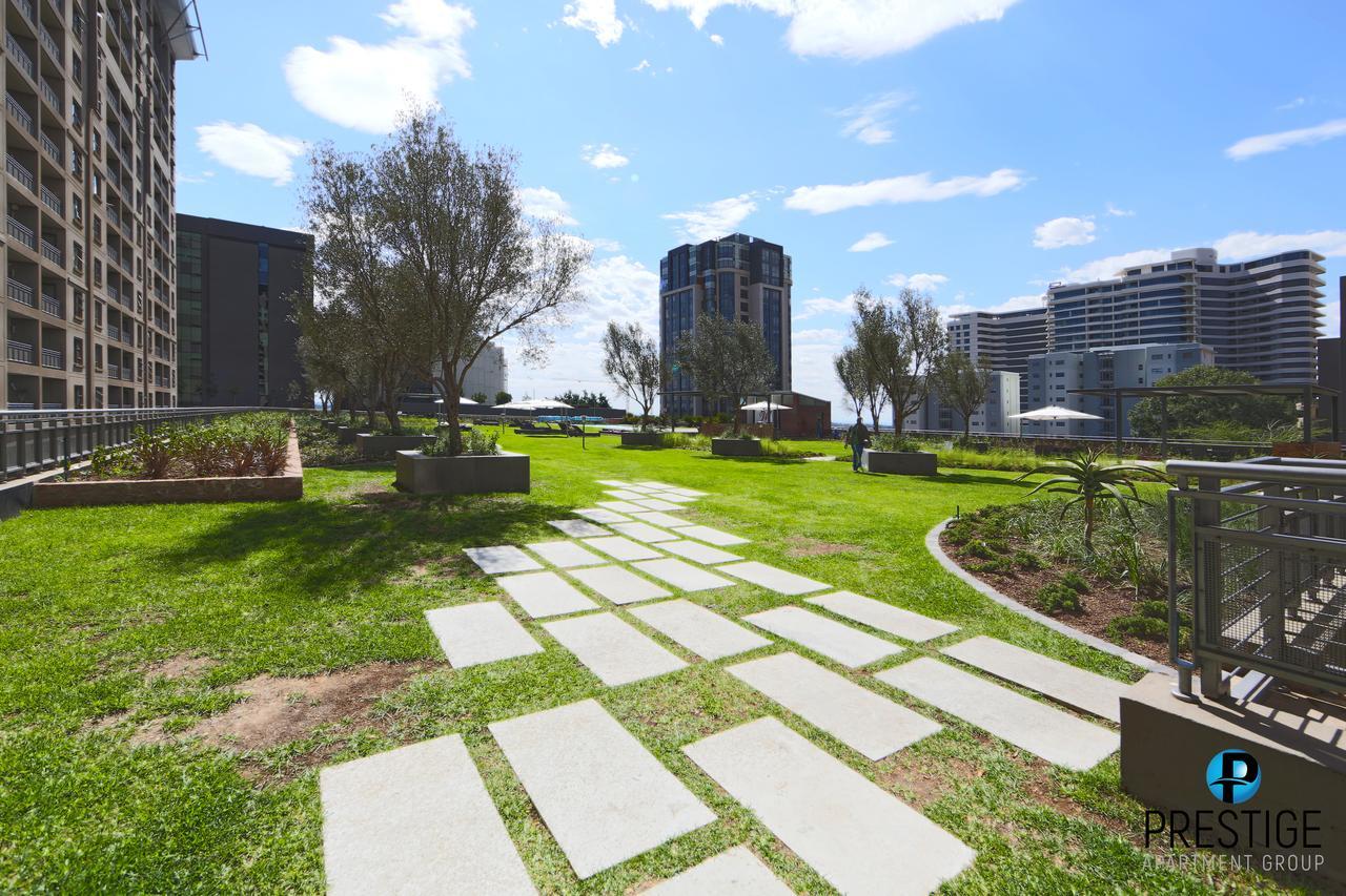 Prestige Apartments Sandton At Westpoint Johannesburg Buitenkant foto